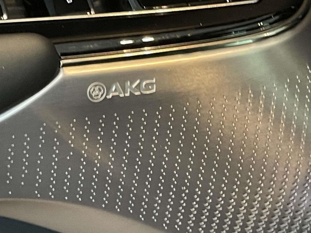 2026 Cadillac LYRIQ V Premium - Photo 19