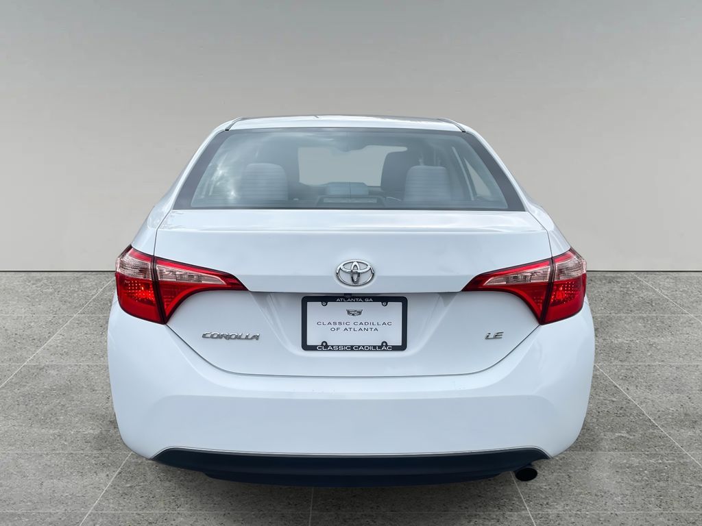 2018 Toyota Corolla LE photo 4