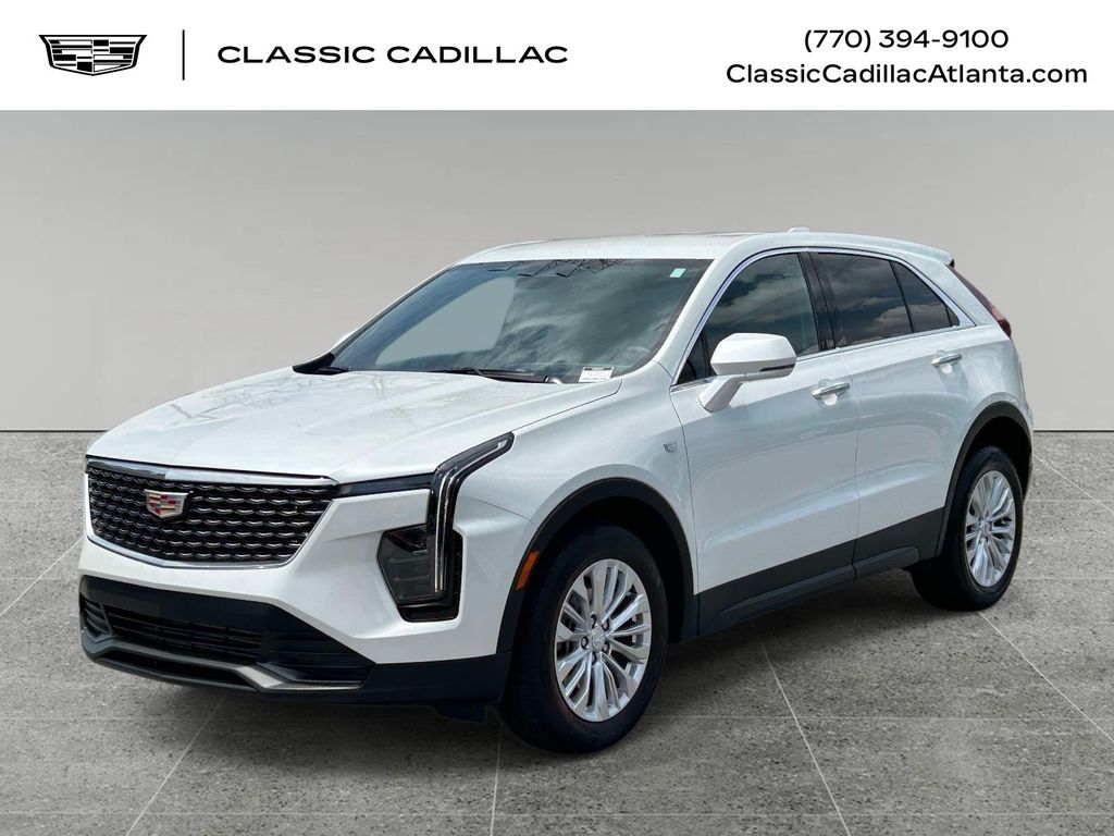 2024 Cadillac XT4 Luxury's photo