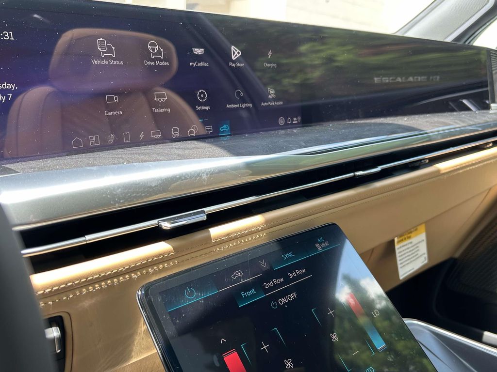2026 Cadillac Escalade IQ Premium Sport - Photo 28