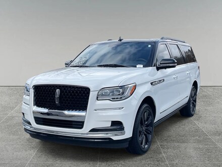 2022 Lincoln Navigator L Black Label