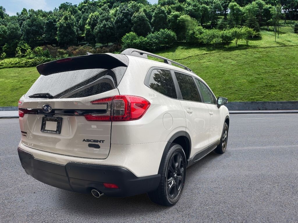 Used 2025 Subaru Ascent Onyx Edition Touring