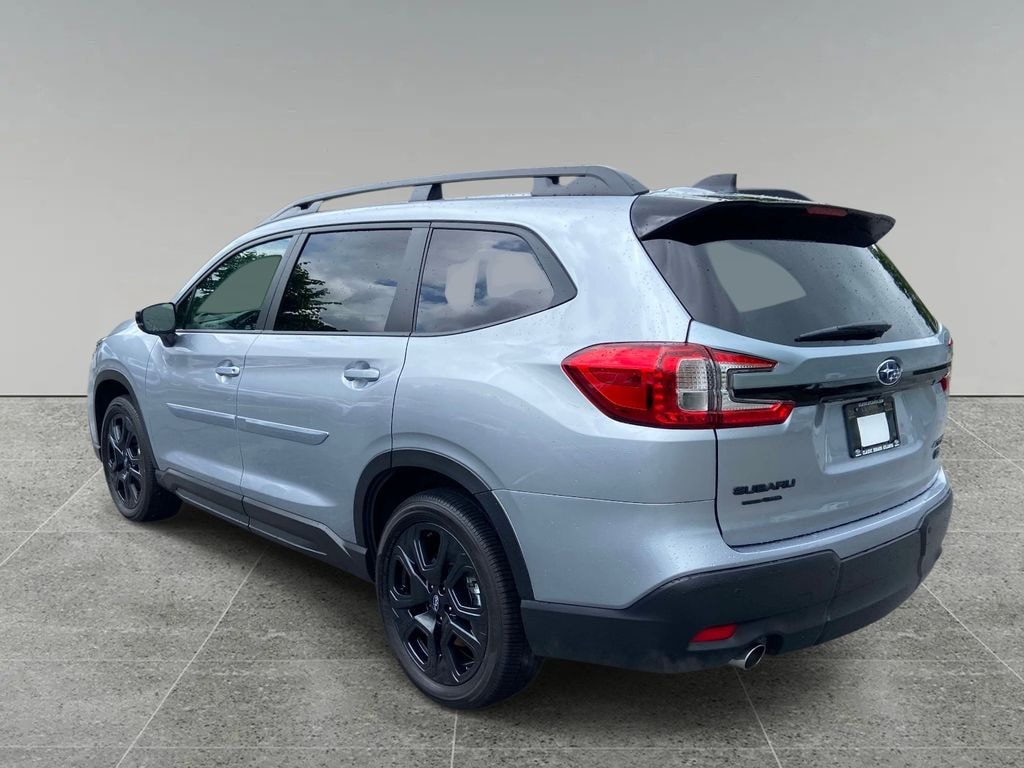 Used 2025 Subaru Ascent Onyx Edition Touring