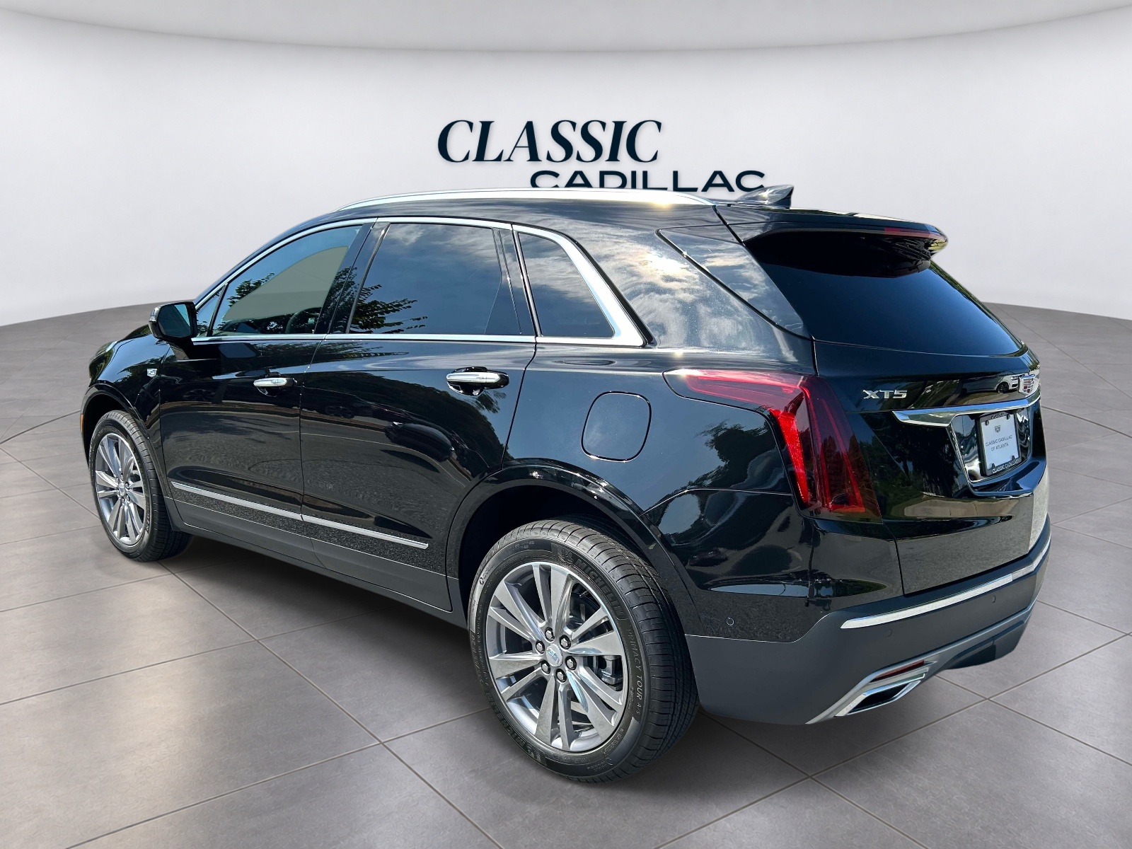 New 2026 CADILLAC XT5 Premium Luxury SUV