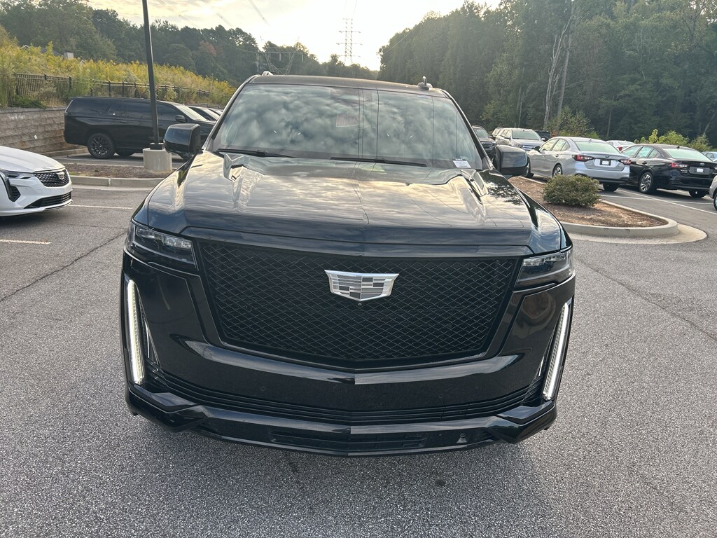 2023 Cadillac Escalade Sport Platinum photo 2