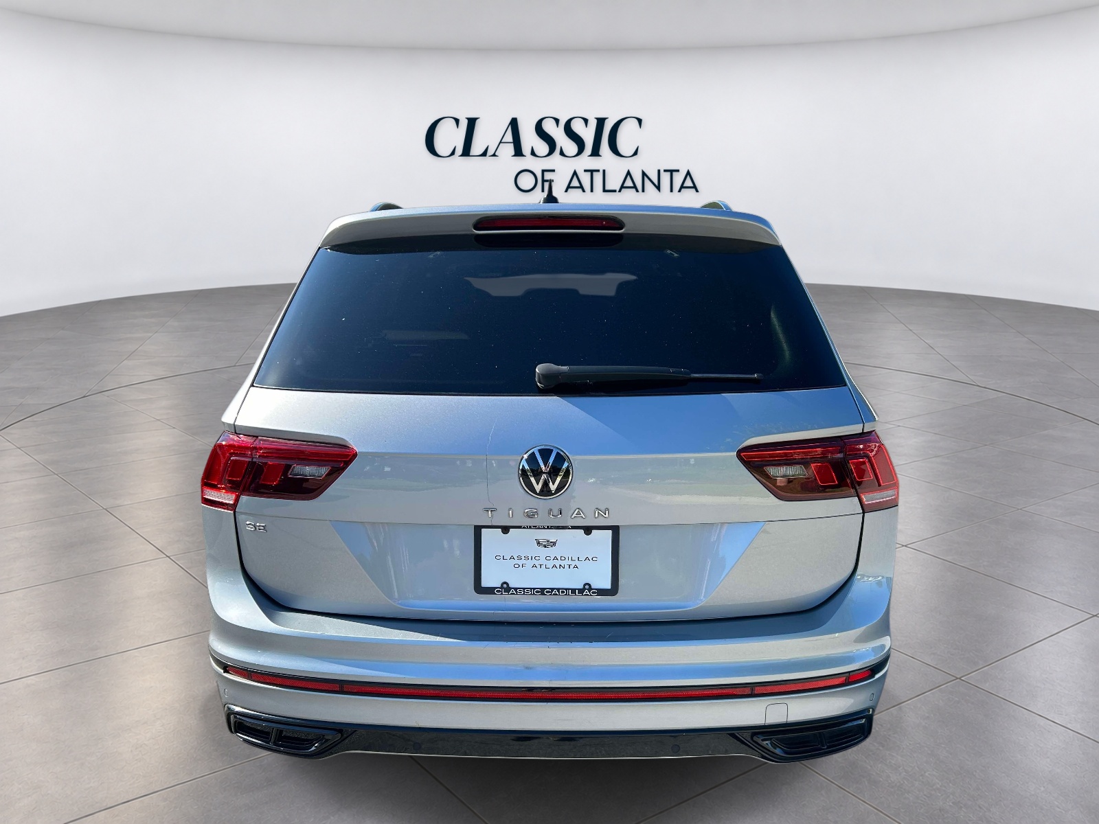 Used 2023 Volkswagen Tiguan SE R-Line Black