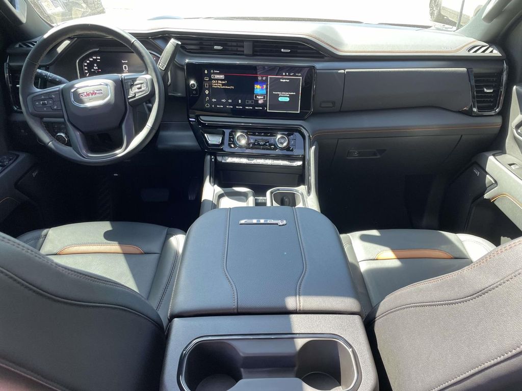 2026 GMC Sierra 2500HD AT4 - Photo 14