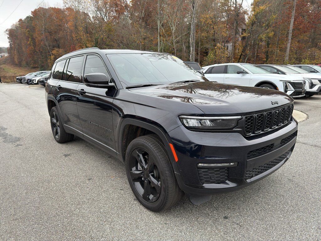 2024 Jeep Grand Cherokee Limited photo 3