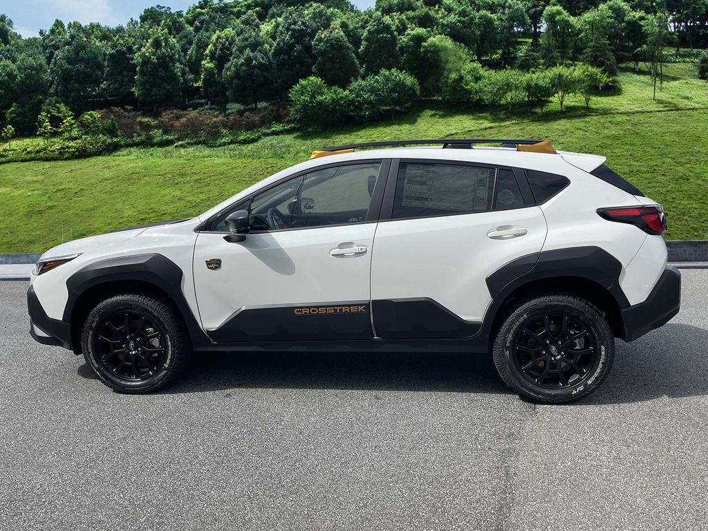 2024 Subaru Crosstrek Wilderness photo 2