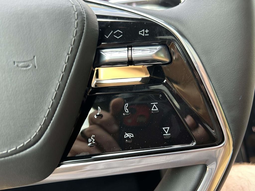 2026 Cadillac Escalade IQ Premium Sport - Photo 25