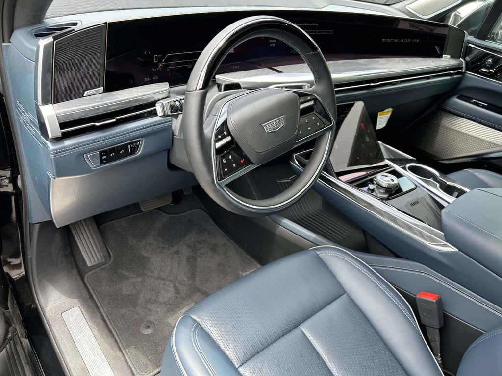 2026 Cadillac Escalade IQL Premium Sport - Photo 20