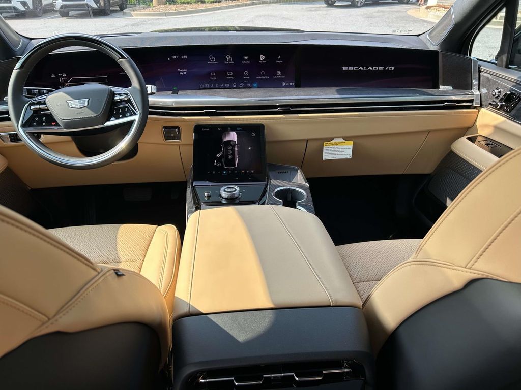 2026 Cadillac Escalade IQ Premium Sport - Photo 16