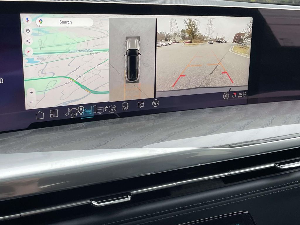 2025 Cadillac Escalade IQ Luxury 2 - Photo 29