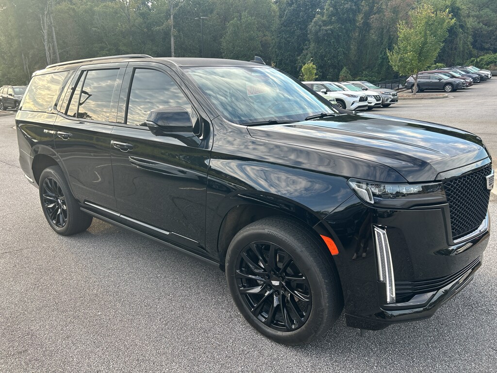 2023 Cadillac Escalade Sport Platinum photo 3