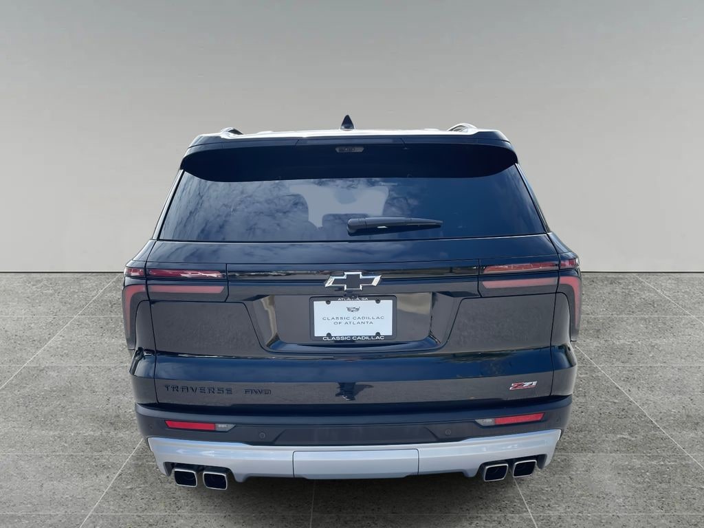 Used 2024 Chevrolet Traverse Z71 SUV