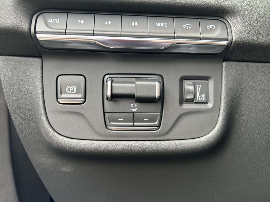2026 Cadillac Escalade ESV Sport - Photo 24