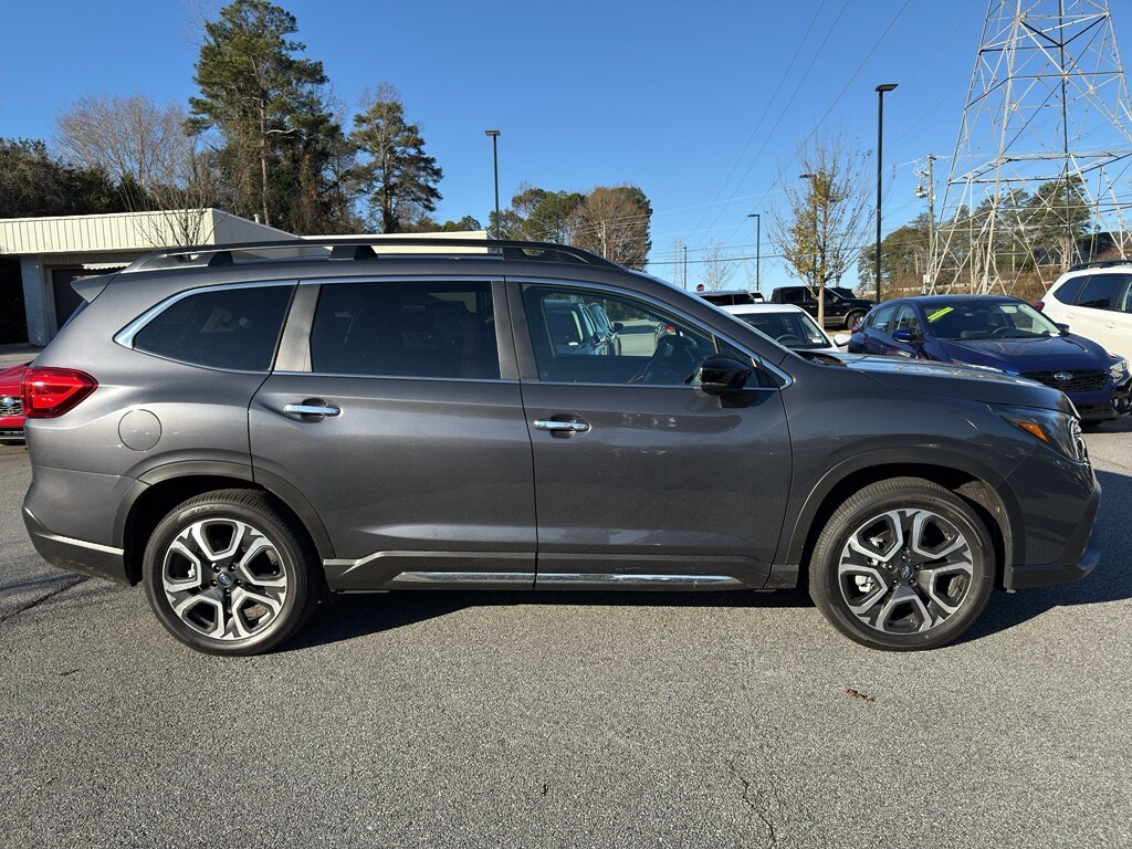 Used 2025 Subaru Ascent Touring