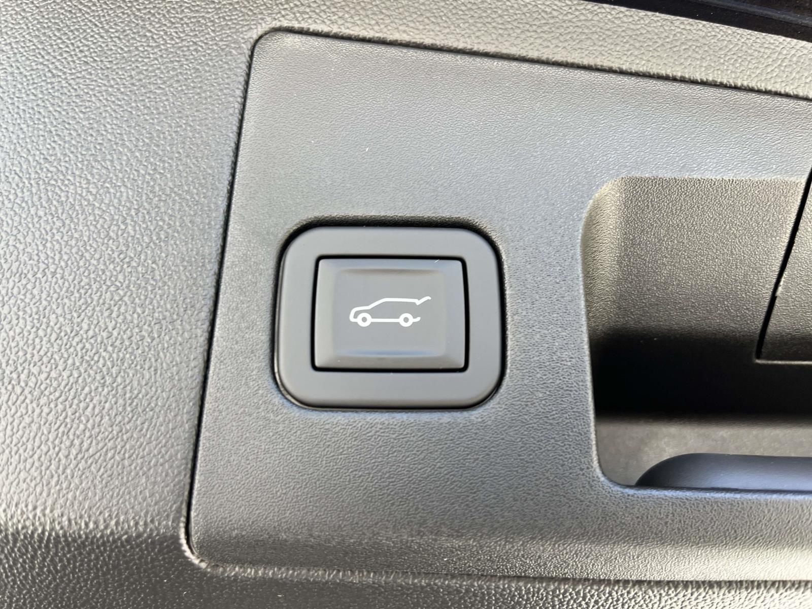 2026 Cadillac XT5 Premium Luxury - Photo 11