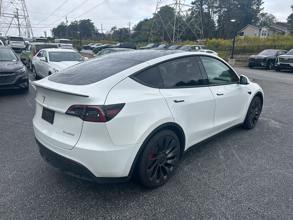 2023 Tesla Model Y Performance photo 3