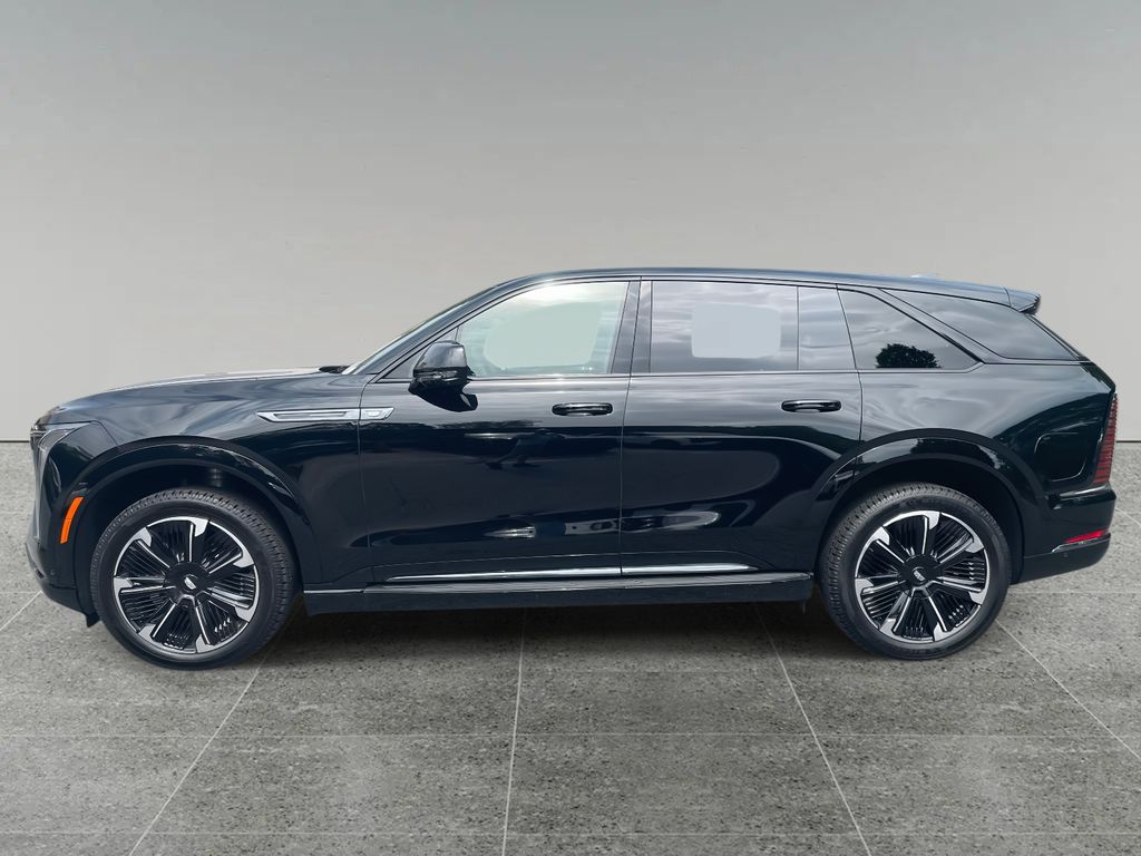 2025 Cadillac Escalade IQ Sport photo 2