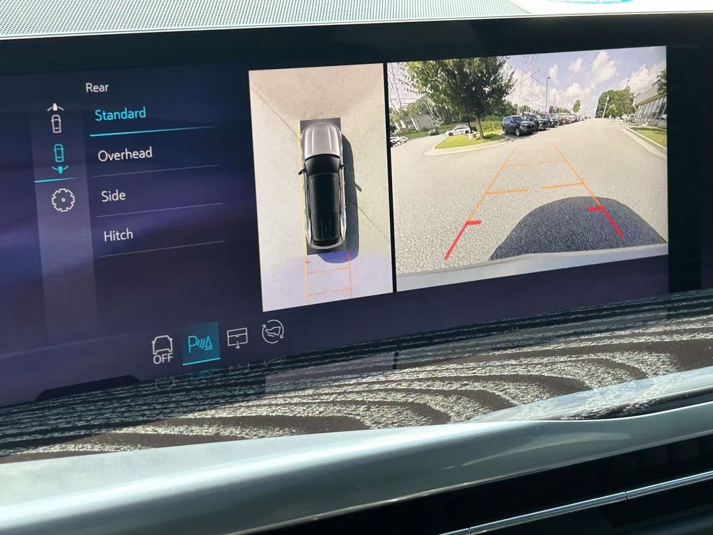 2025 Cadillac Escalade IQ Sport 1 - Photo 29