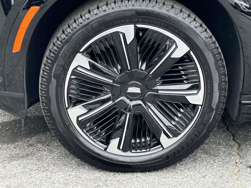 2026 Cadillac Escalade IQL Sport - Photo 8