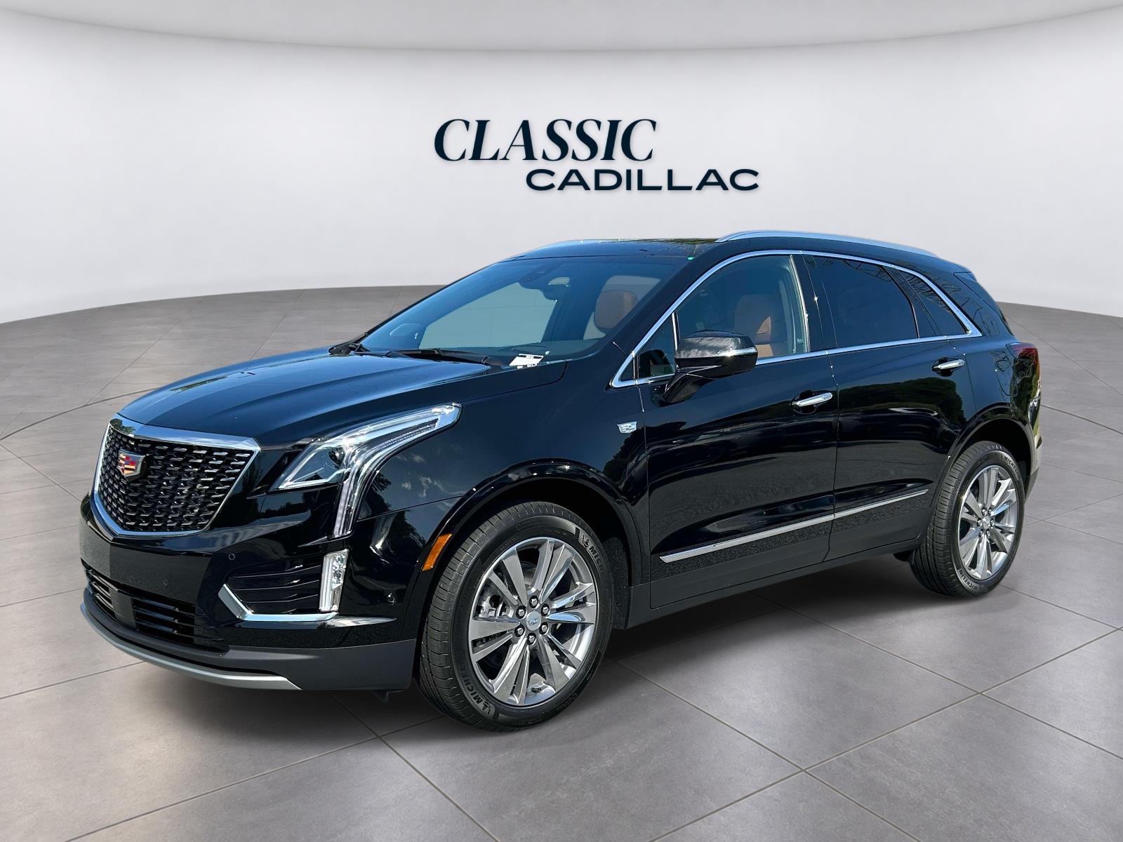 New 2026 CADILLAC XT5 Premium Luxury SUV