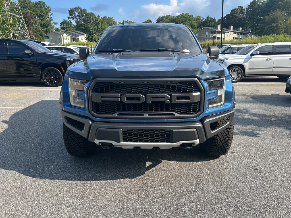 2020 Ford F-150 Raptor photo 2