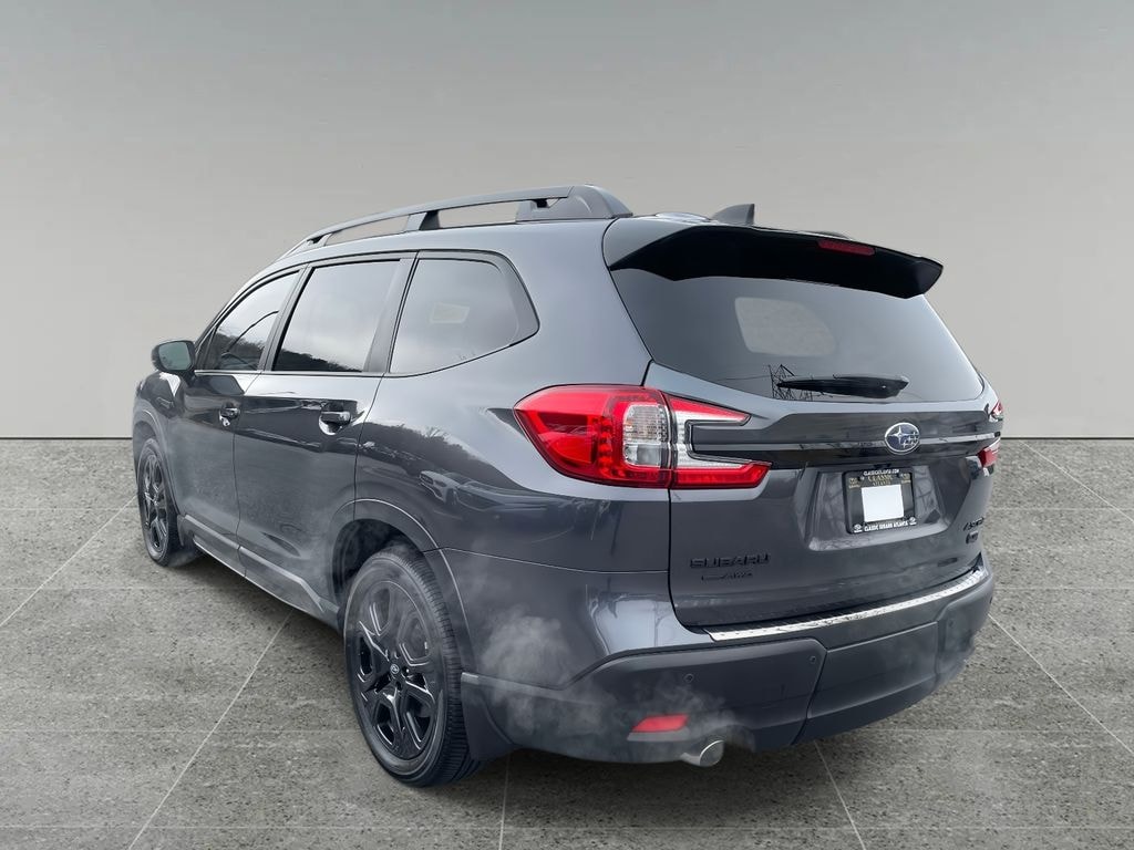 Used 2025 Subaru Ascent Onyx Edition Touring