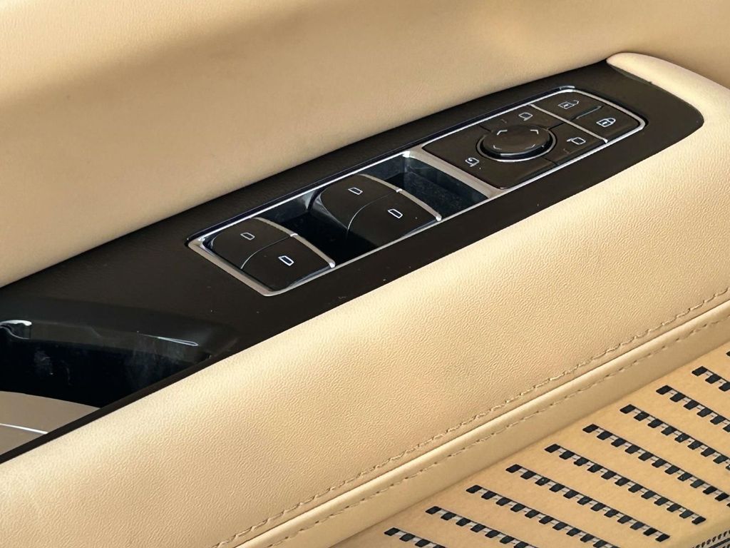 2026 Cadillac Escalade IQ Premium Sport - Photo 19