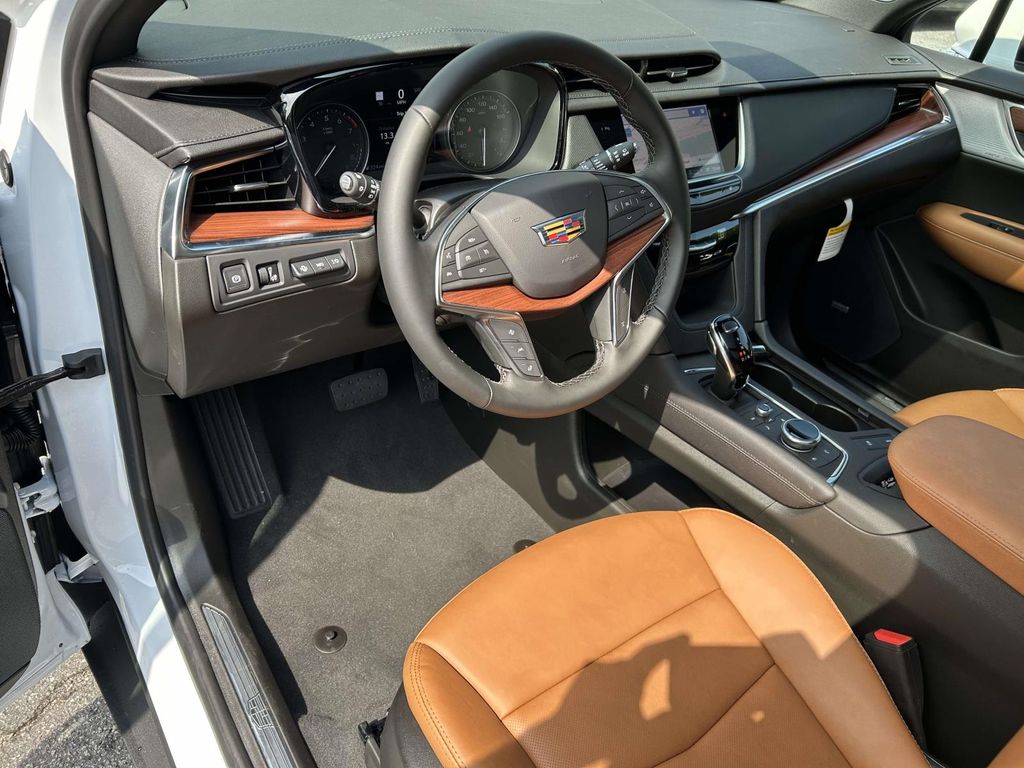 2026 Cadillac XT5 Premium Luxury - Photo 18