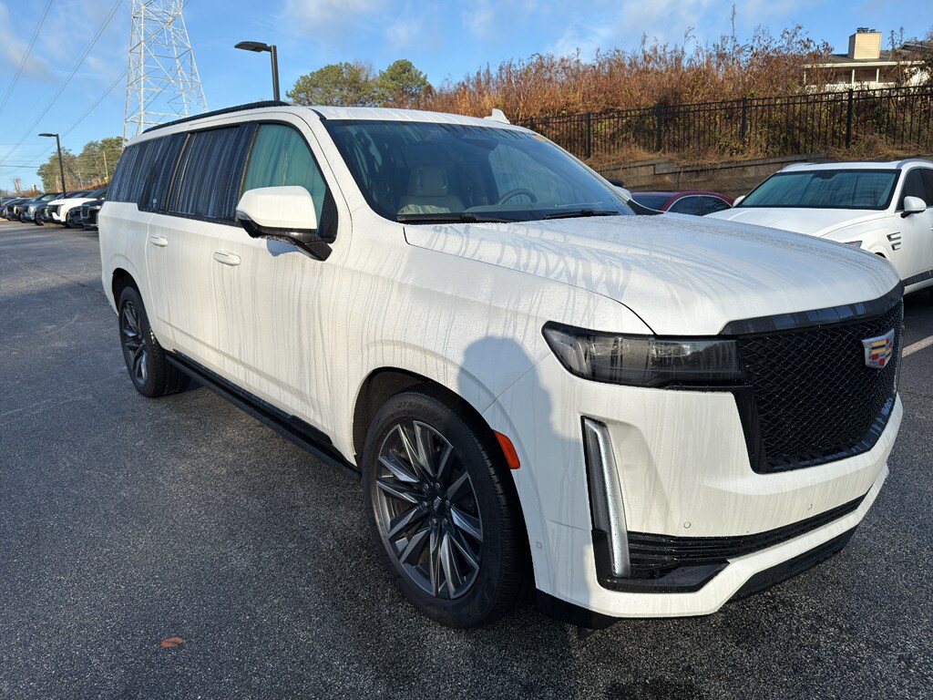 2023 Cadillac Escalade ESV Sport Platinum photo 2