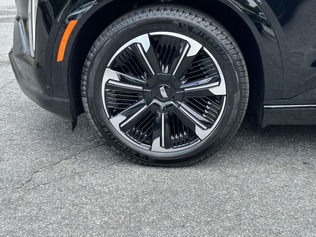 2026 Cadillac Escalade IQL Premium Sport - Photo 9
