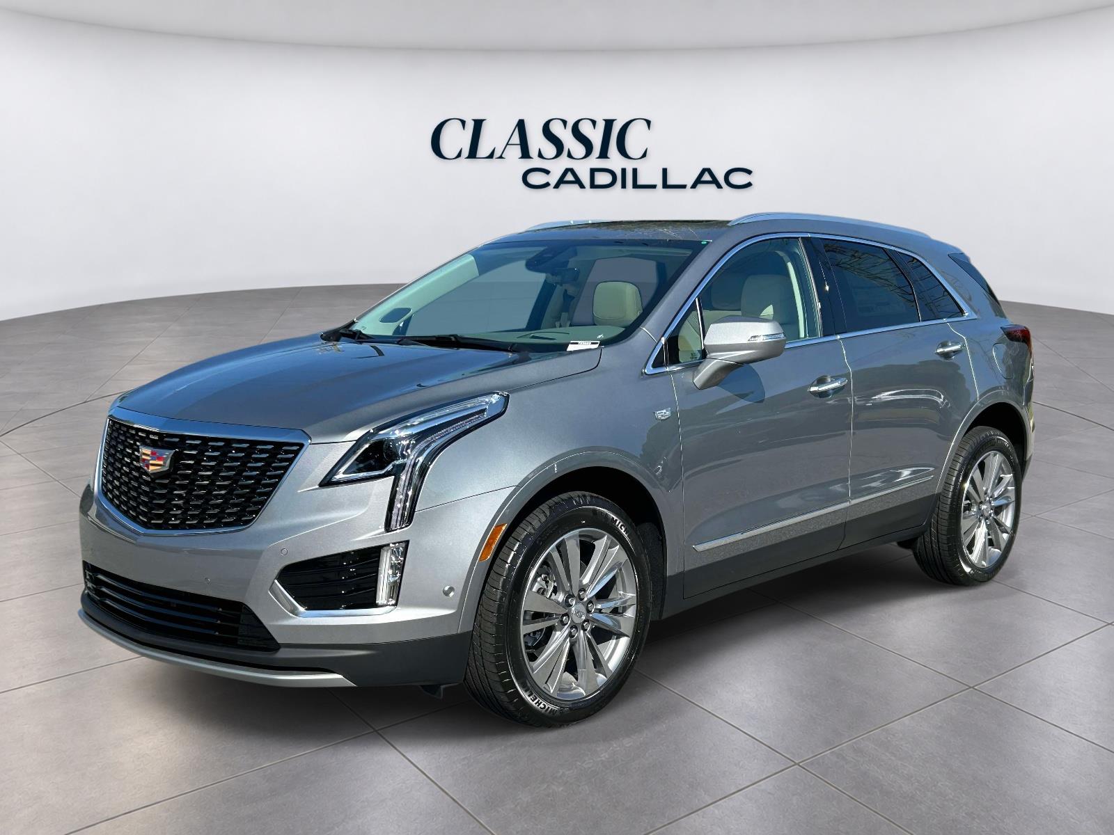 New 2026 CADILLAC XT5 Premium Luxury SUV