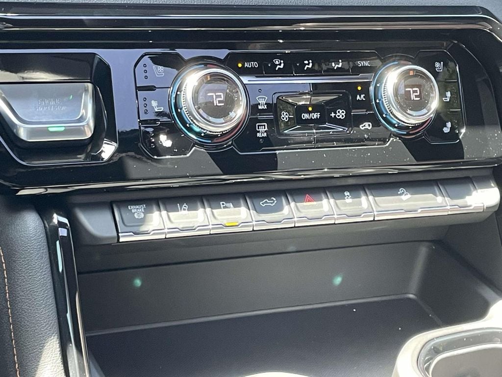 2026 GMC Sierra 2500HD AT4 - Photo 26