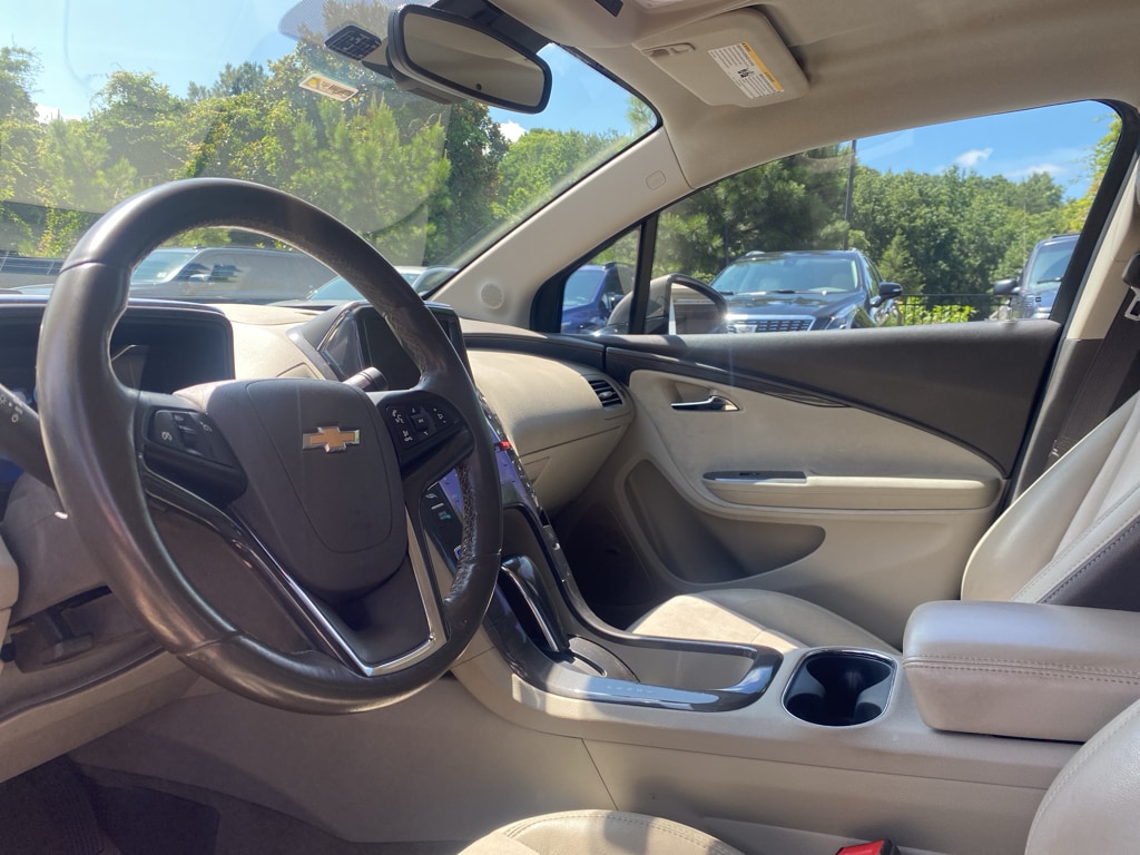 Used 2014 Chevrolet Volt Base with VIN 1G1RB6E49EU174707 for sale in Atlanta, GA