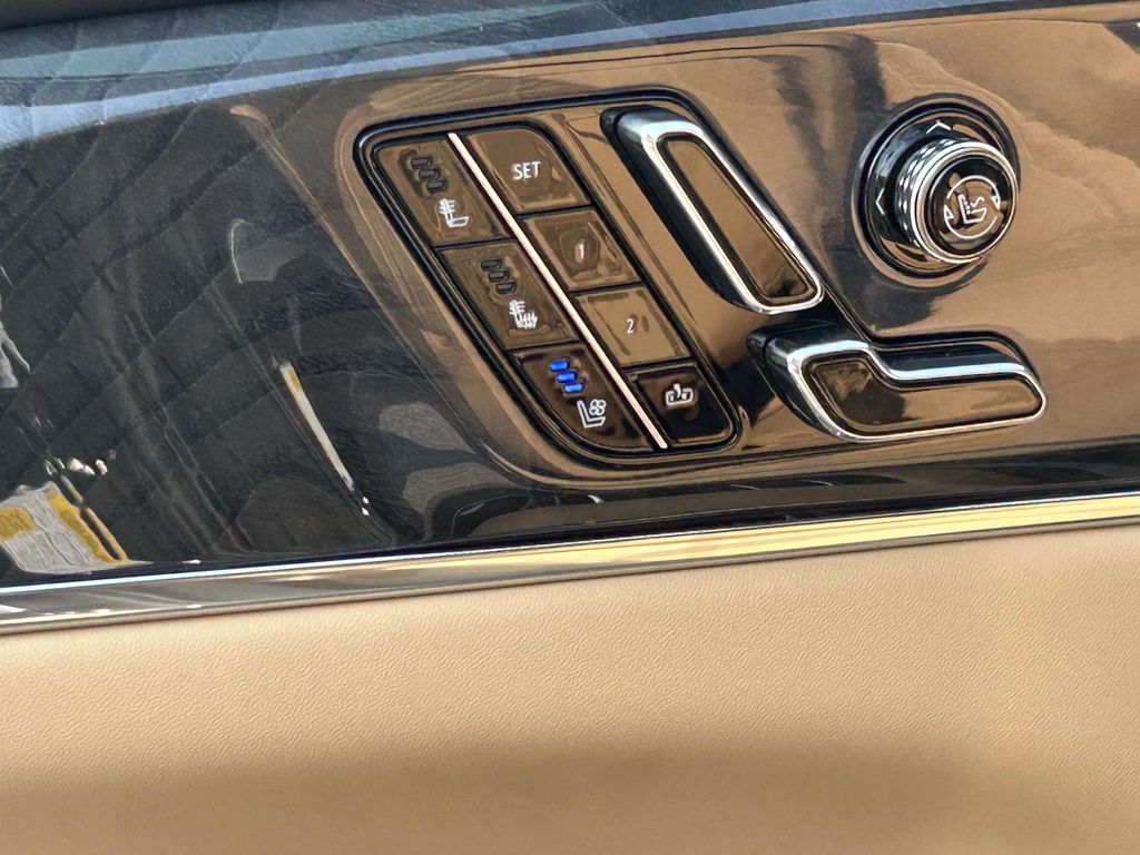 2026 Cadillac Escalade IQ Premium Sport - Photo 18