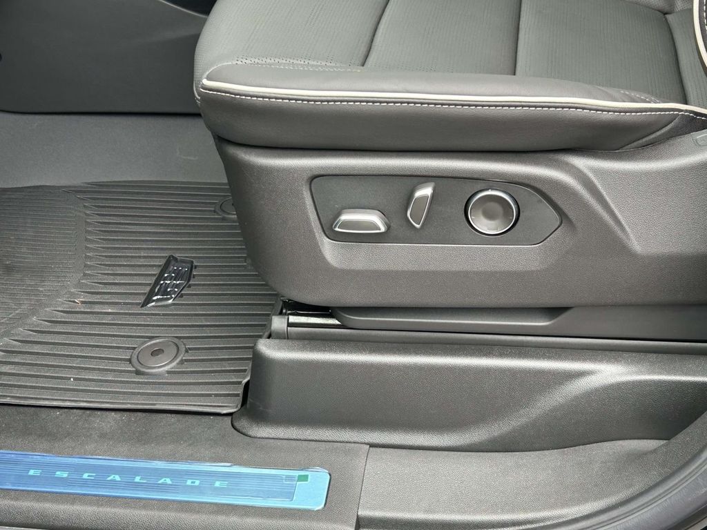 2026 Cadillac Escalade ESV Sport - Photo 22