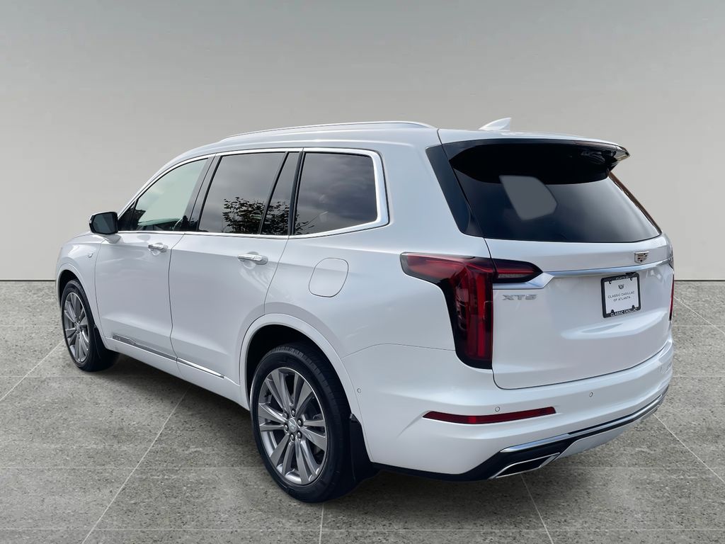 2023 Cadillac XT6 Premium Luxury photo 3