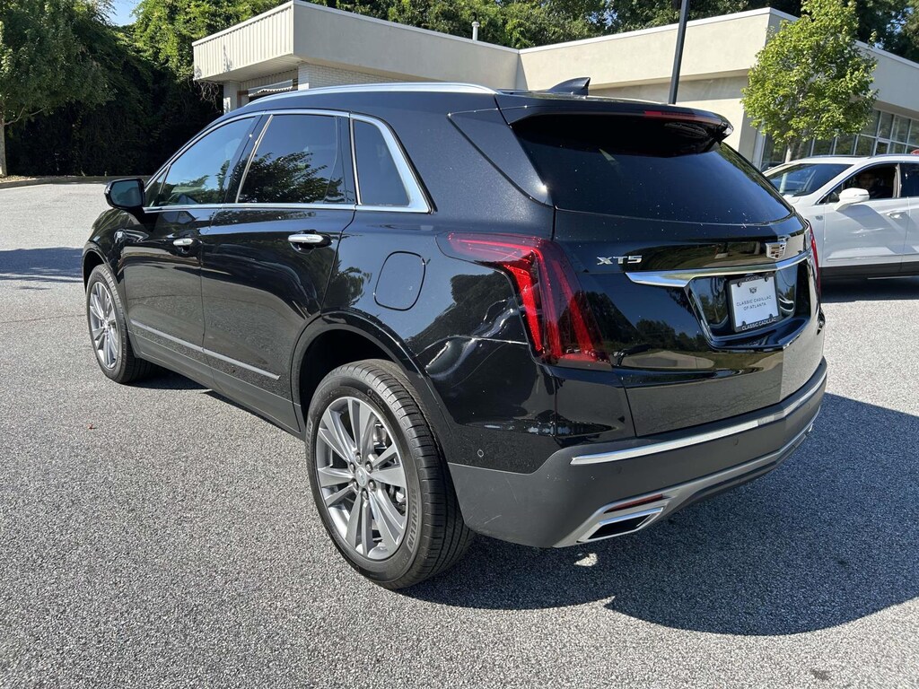 New 2026 CADILLAC XT5 Premium Luxury SUV