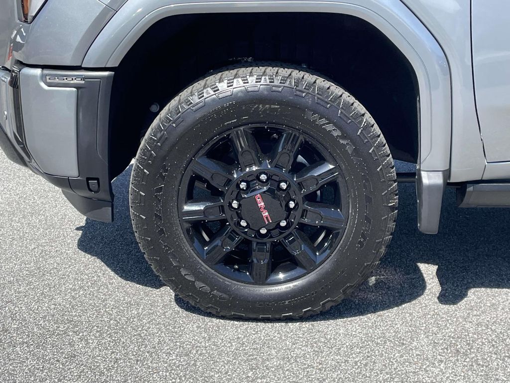2026 GMC Sierra 2500HD AT4 - Photo 11