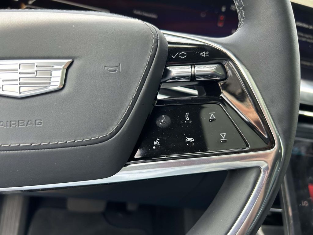 2026 Cadillac Escalade IQL Premium Sport - Photo 25
