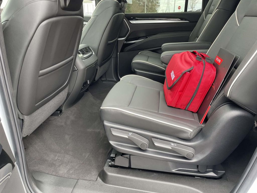 2026 Cadillac Escalade ESV Sport - Photo 14