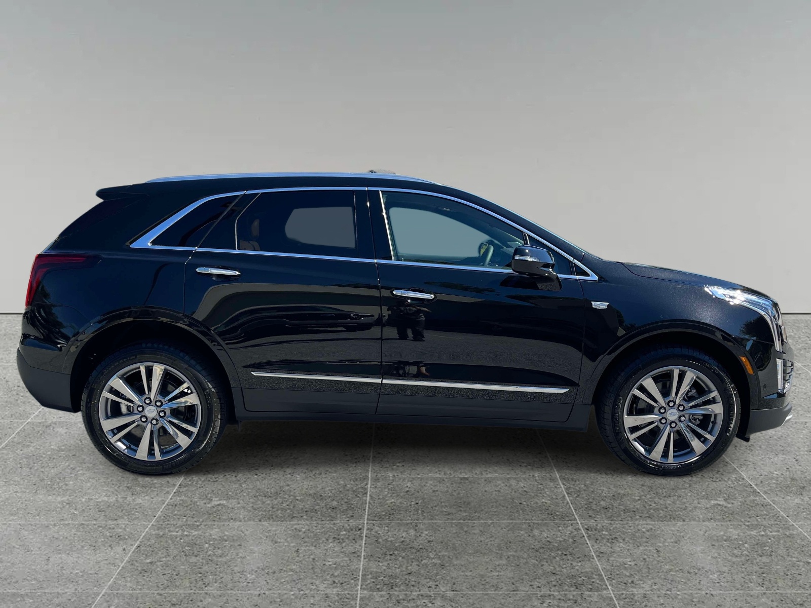 2026 Cadillac XT5 Premium Luxury - Photo 6