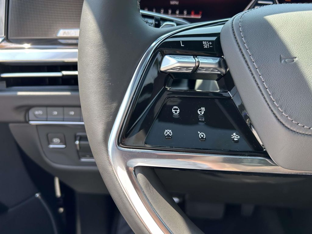 2026 Cadillac Escalade Platinum Sport - Photo 25