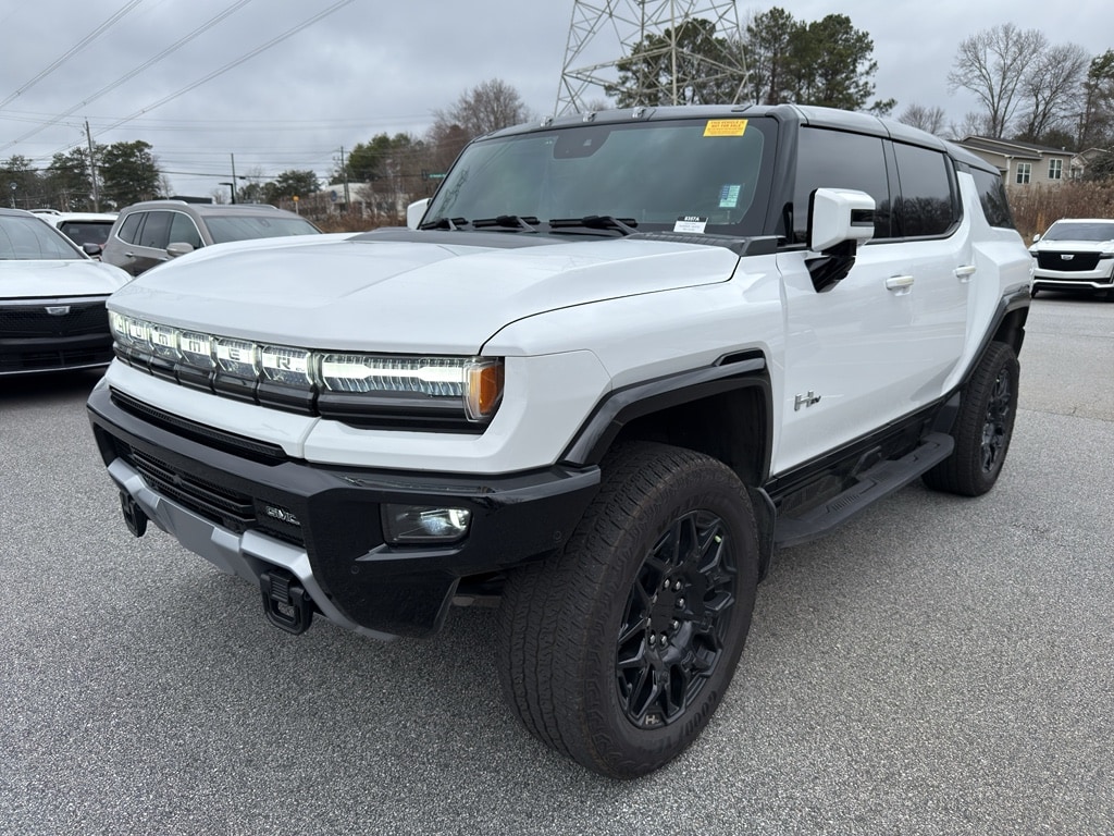 2024 GMC HUMMER EV 2X's photo
