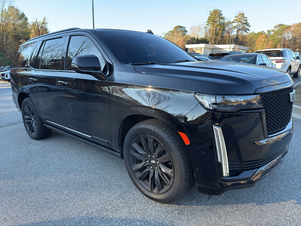 2022 Cadillac Escalade Sport photo 3