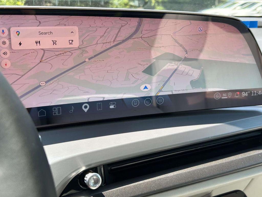 2027 Cadillac VISTIQ Sport - Photo 29