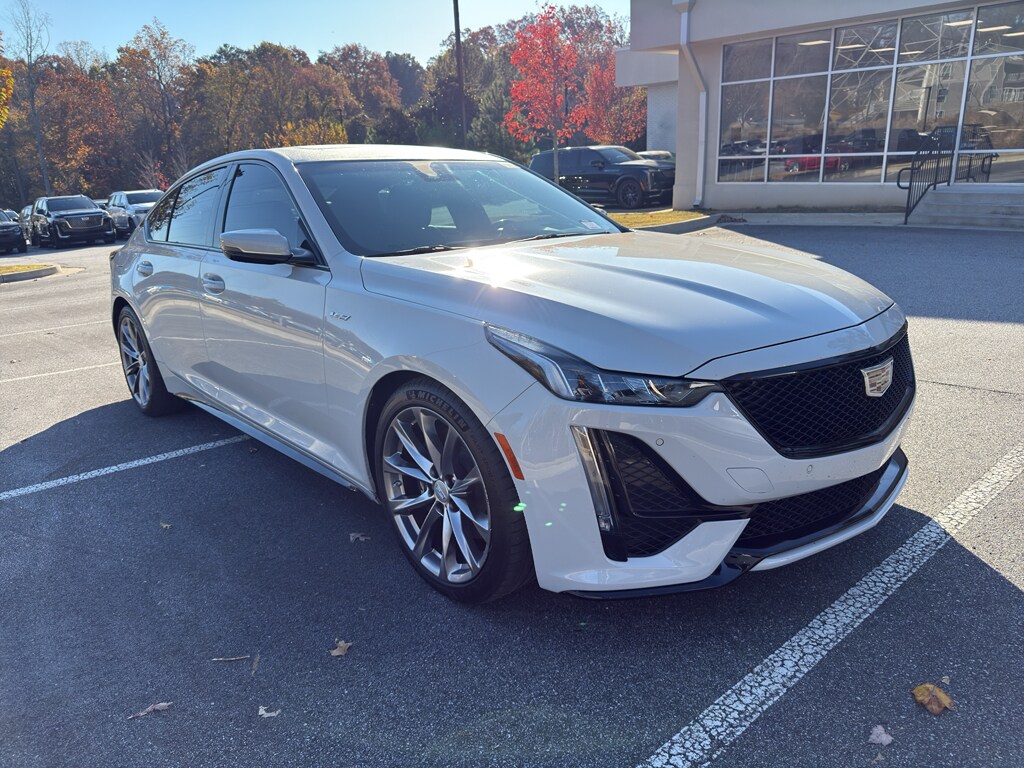 2023 Cadillac CT5 V photo 3