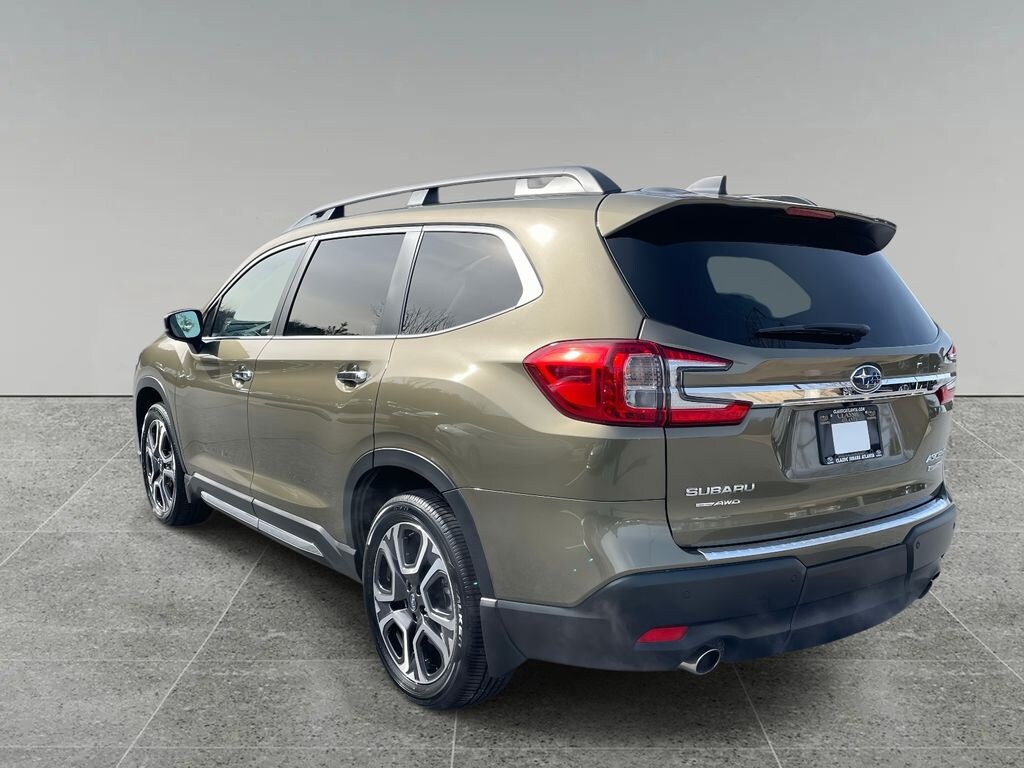 Used 2025 Subaru Ascent Touring